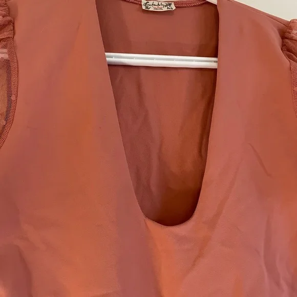 Free People Cap Flutter Sleeve Mauve Bodysuit - Picture 7 of 8